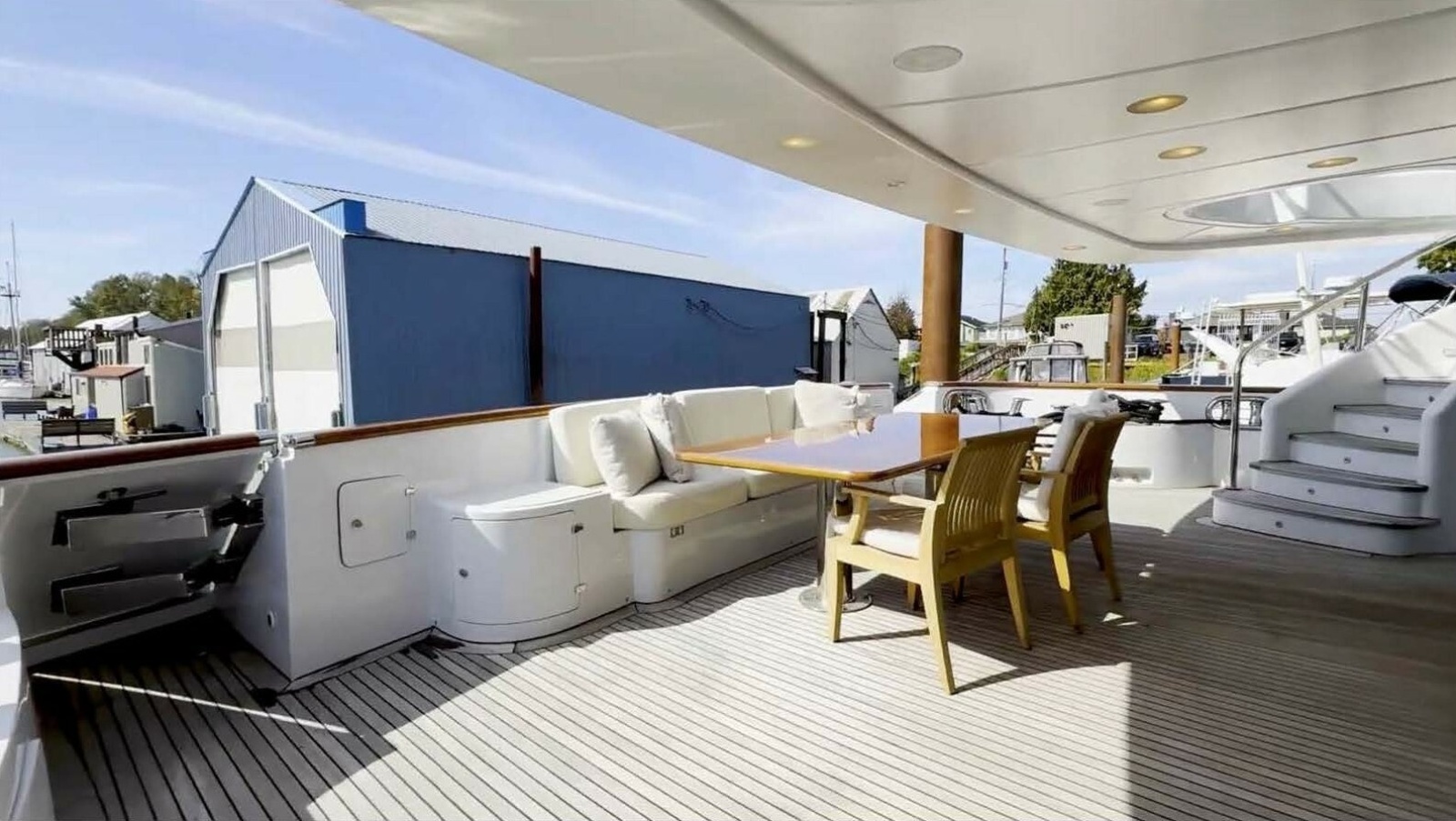 2004 Benetti Vision