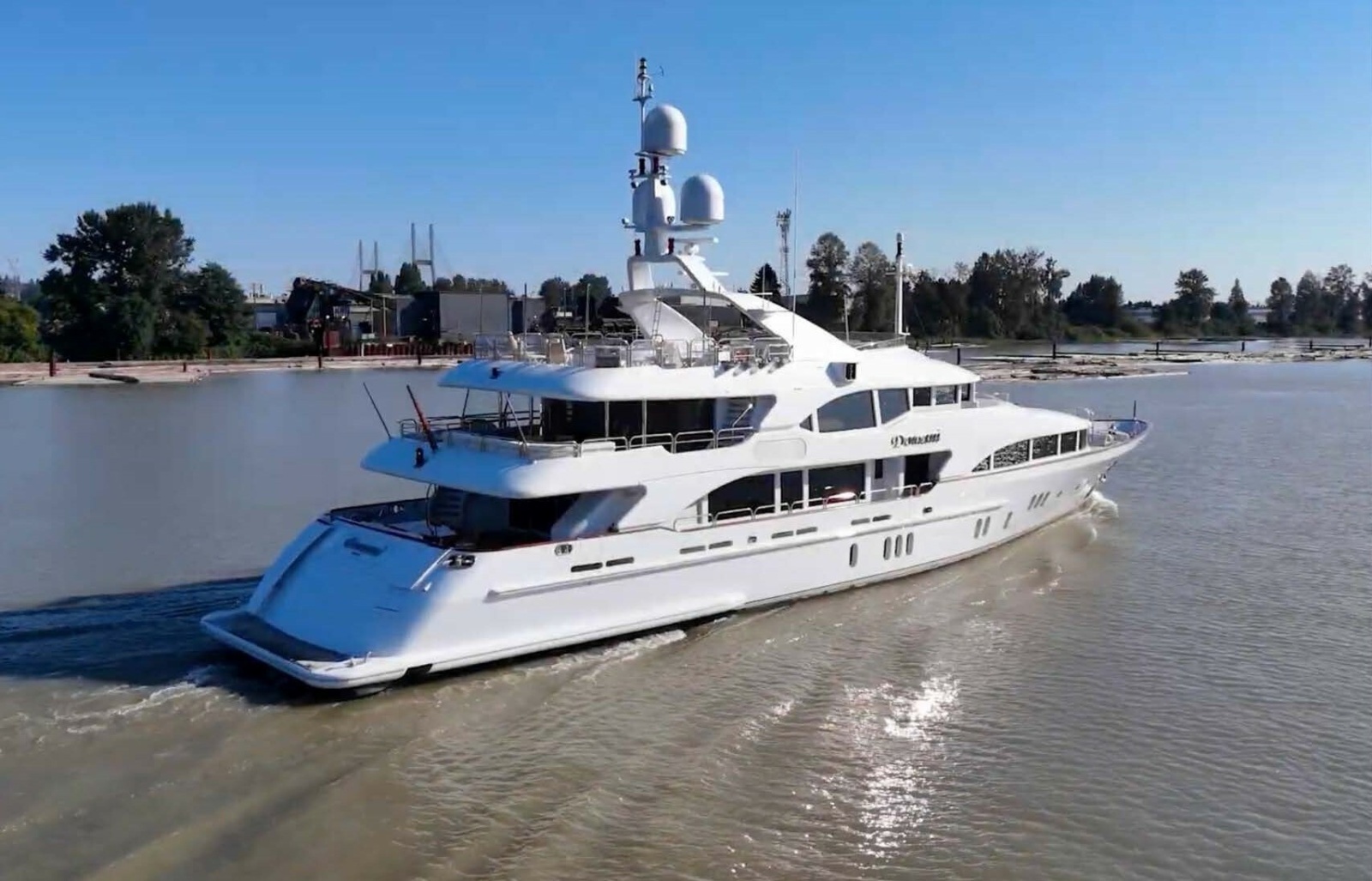 2004 Benetti Vision