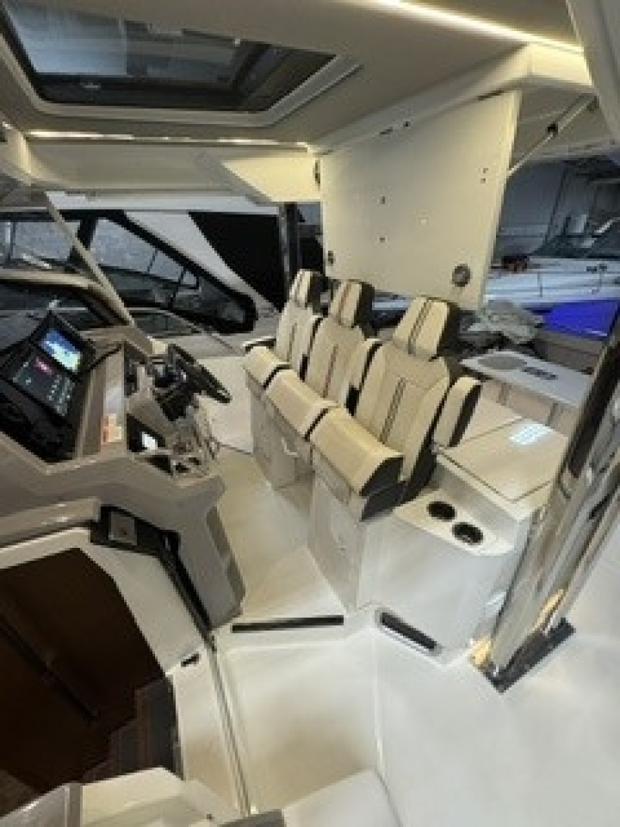 2021 Jeanneau Leader 12.5 WA