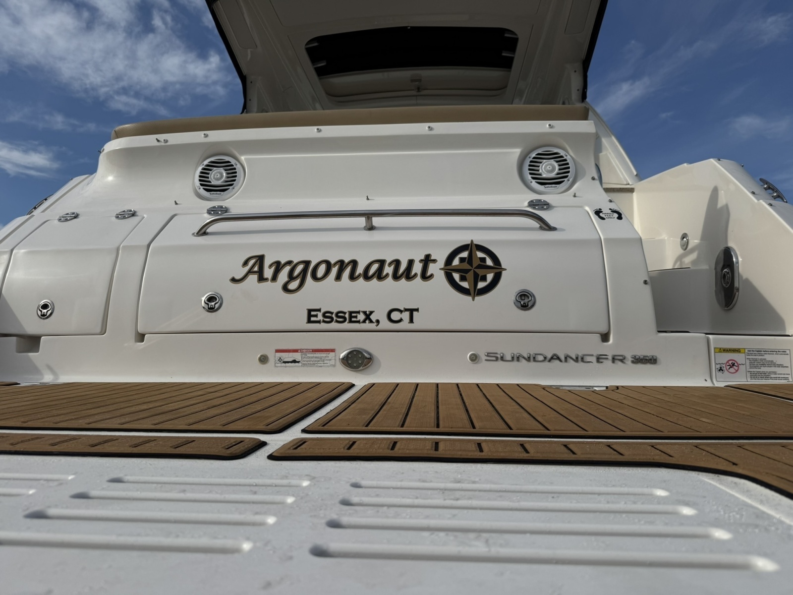 2018 Sea Ray 350 Sundancer
