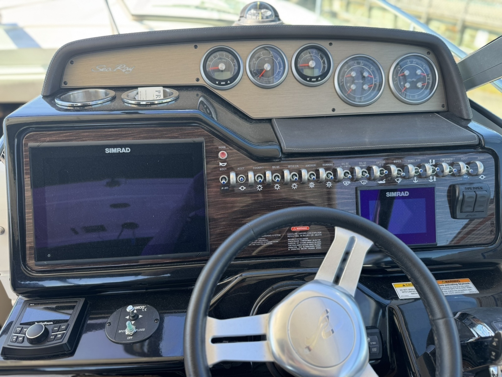2018 Sea Ray 350 Sundancer
