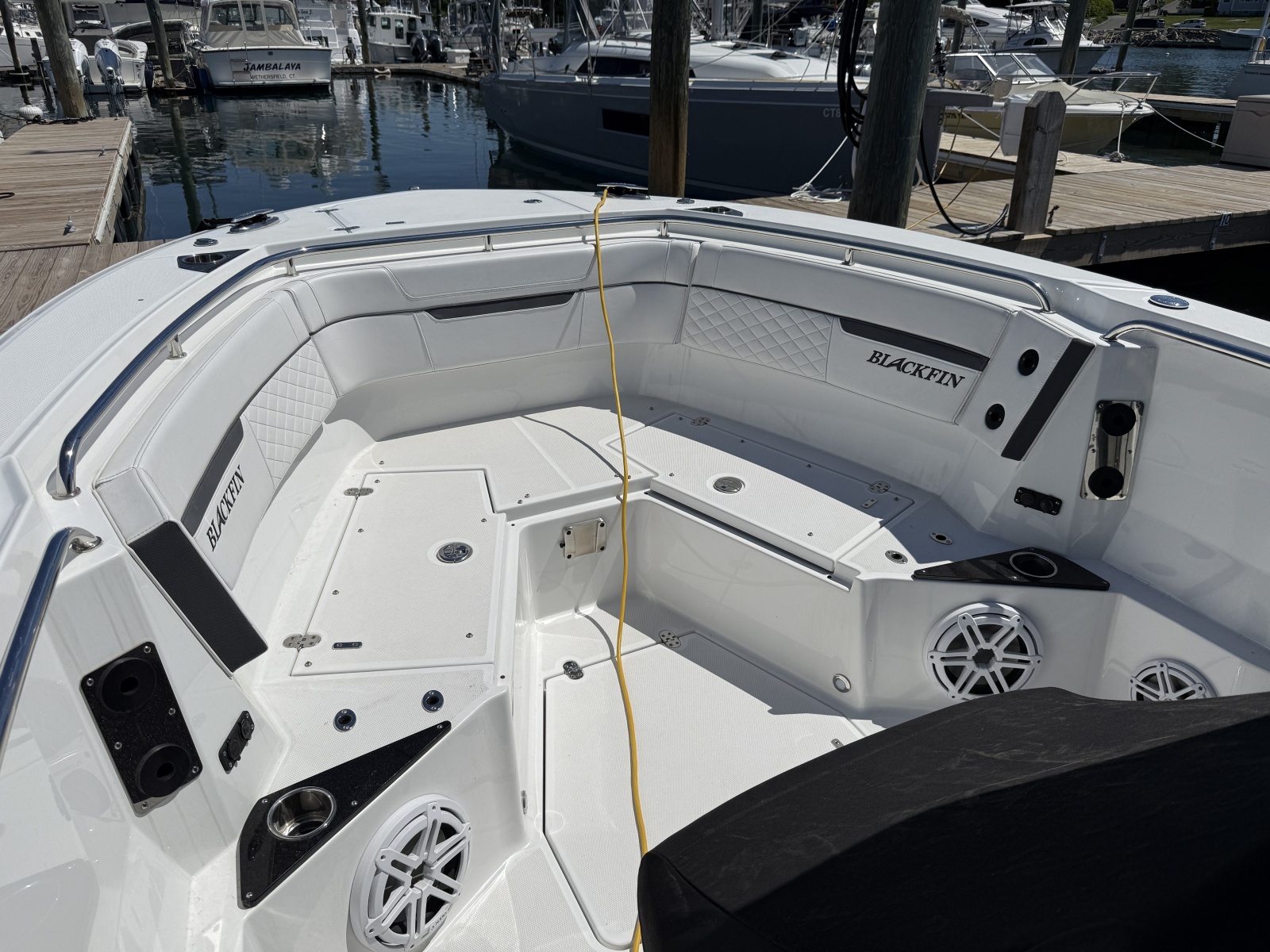 2022 Blackfin 