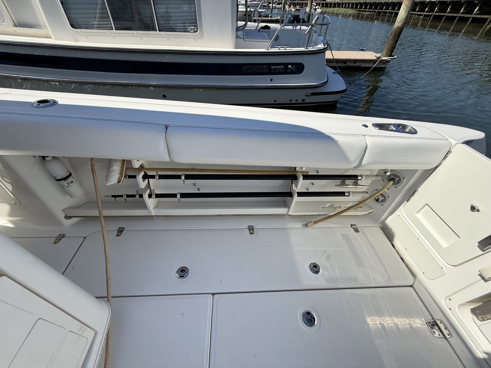37ft Boston Whaler Yacht For Sale