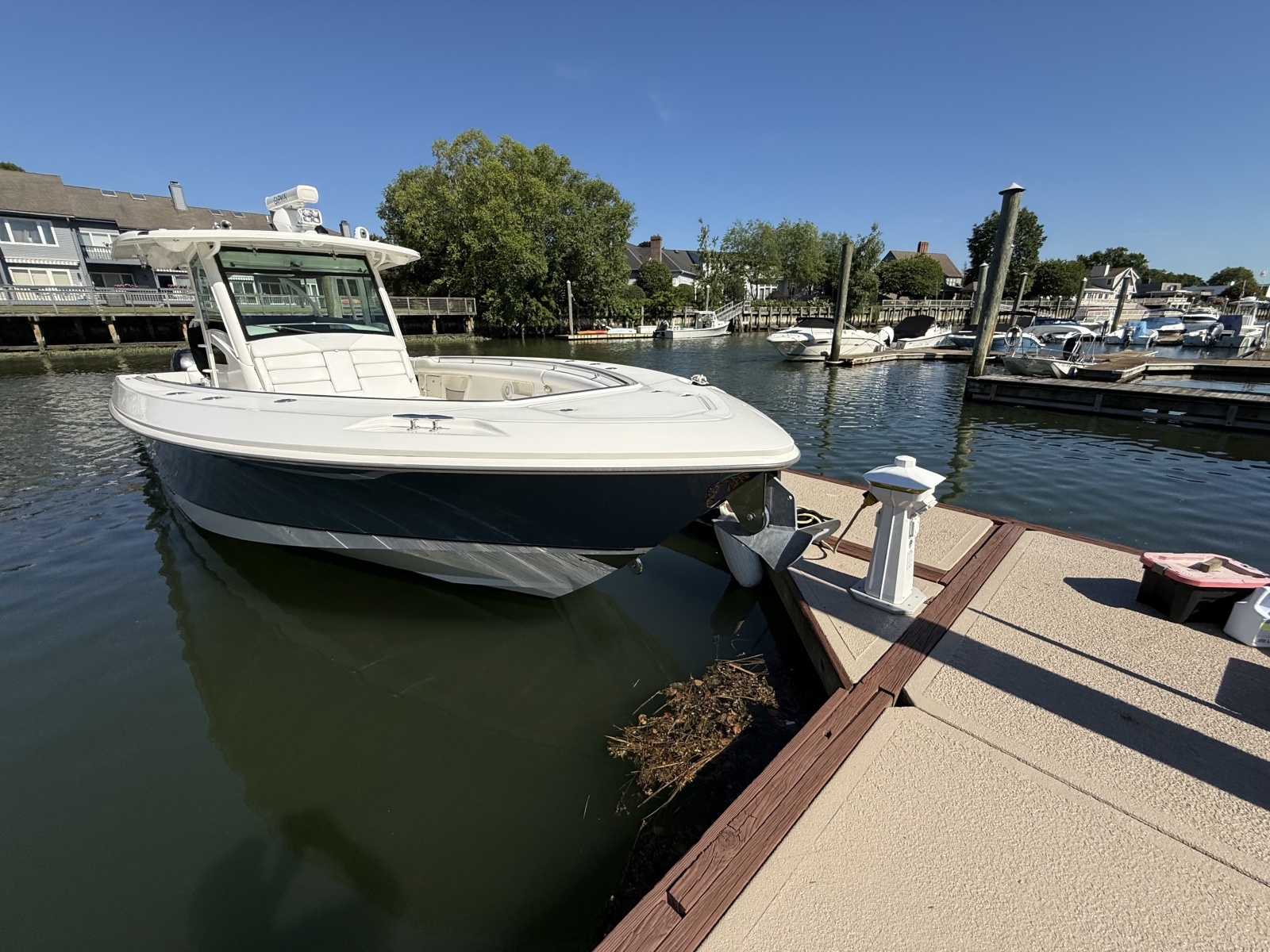 37ft Boston Whaler Yacht For Sale