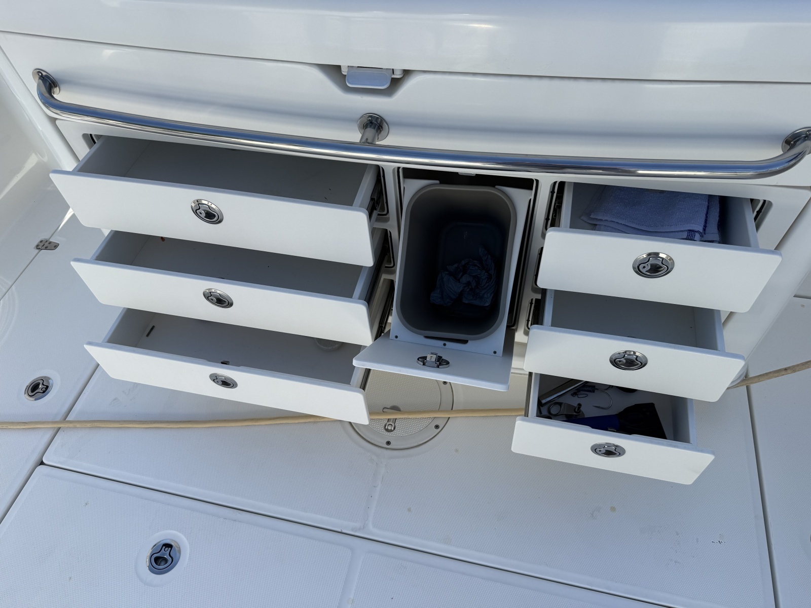 37ft Boston Whaler Yacht For Sale