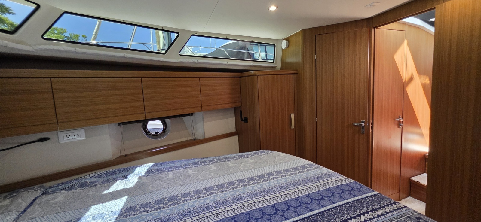 2023 Greenline 40 Hybrid