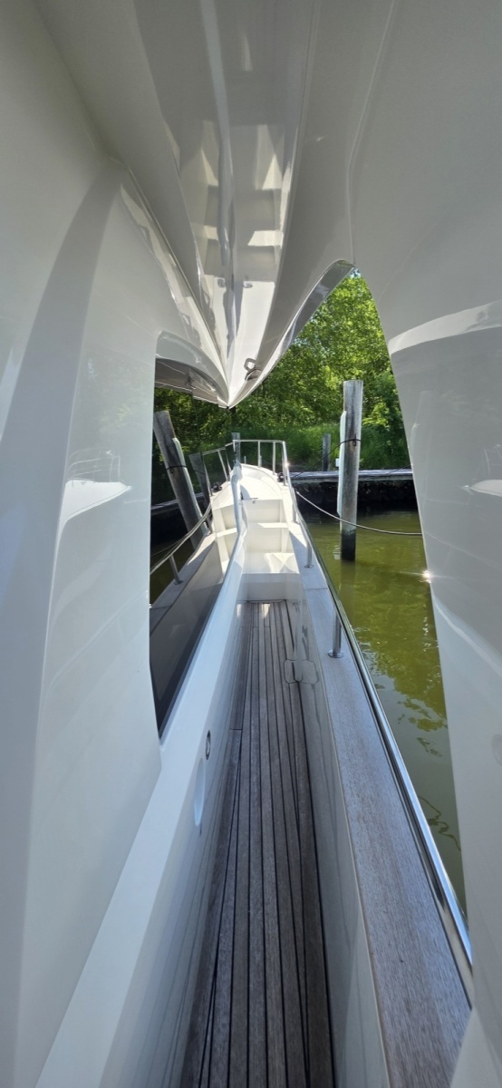 2023 Greenline 40 Hybrid