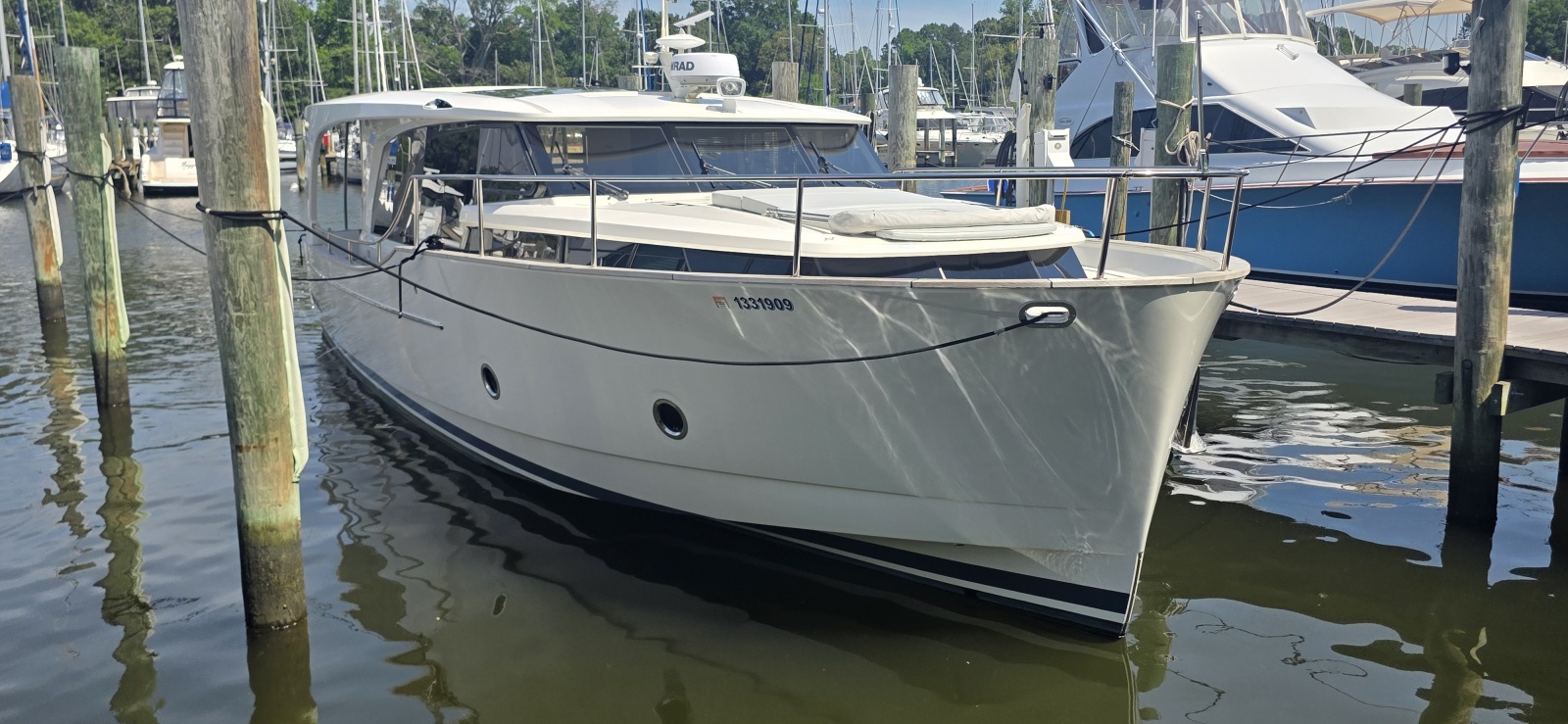 2023 Greenline 40 Hybrid