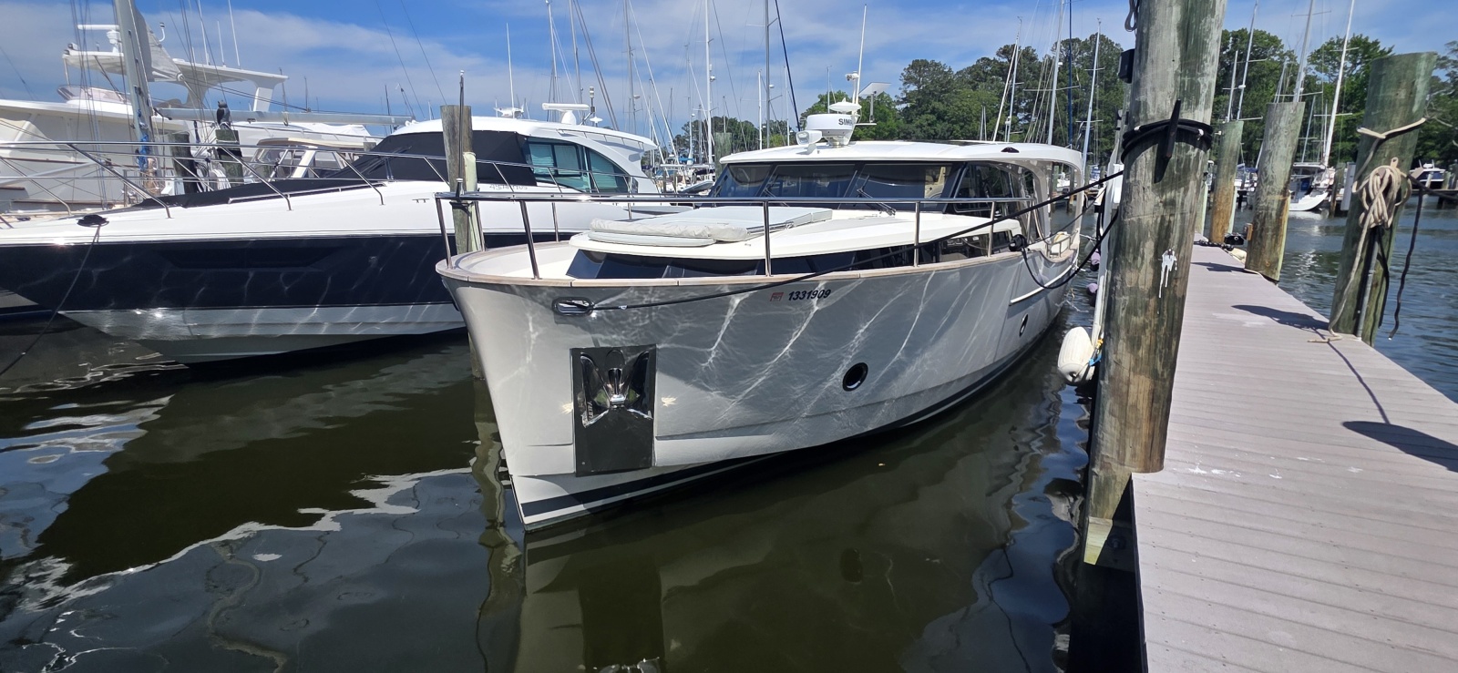 2023 Greenline 40 Hybrid