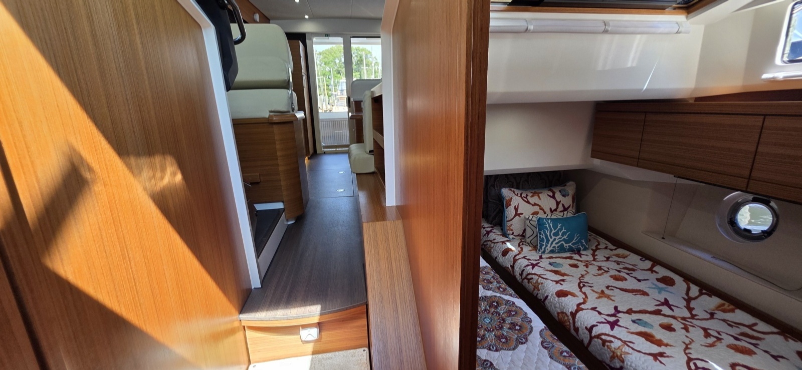 2023 Greenline 40 Hybrid