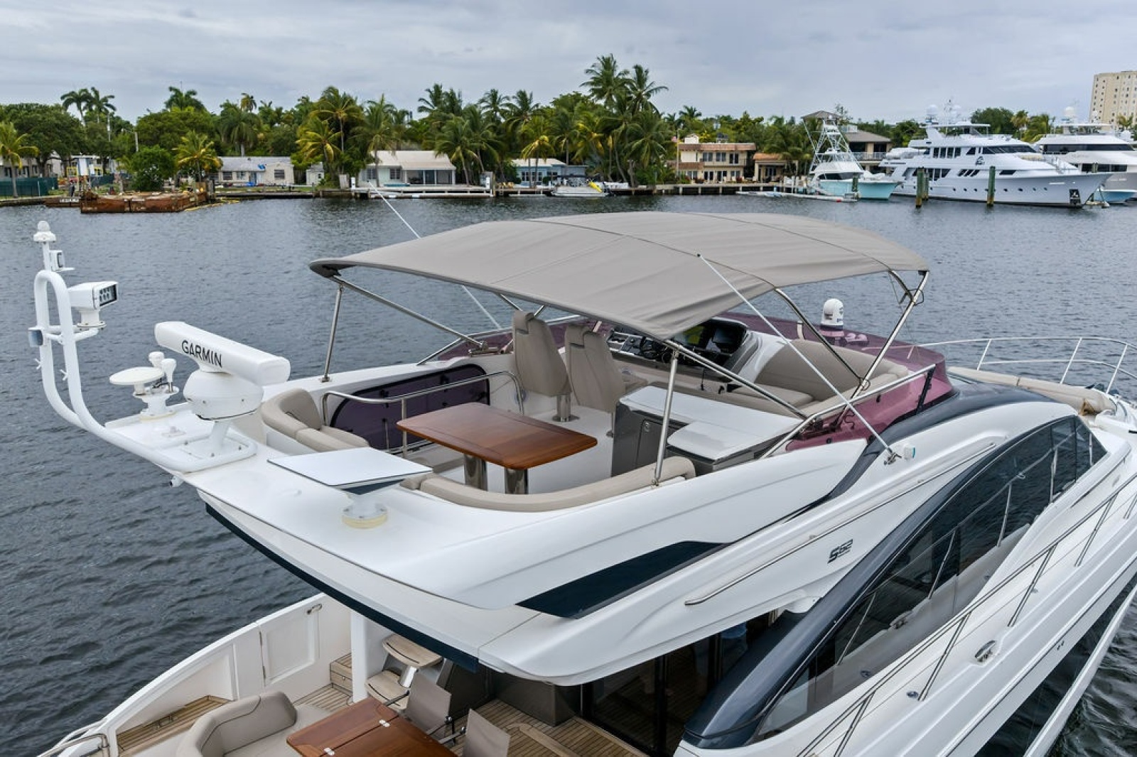 2020 Princess S62 Sportbridge