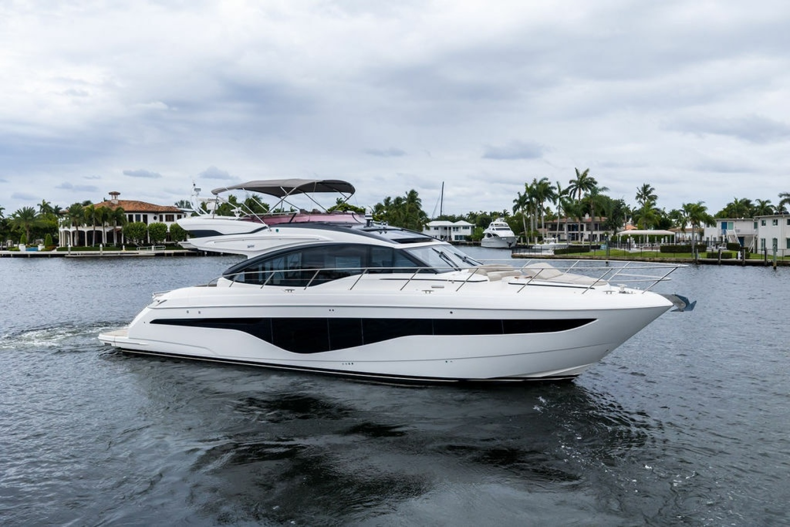2020 Princess S62 Sportbridge