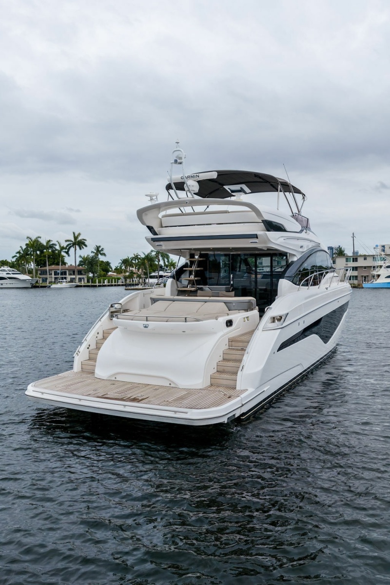 2020 Princess S62 Sportbridge