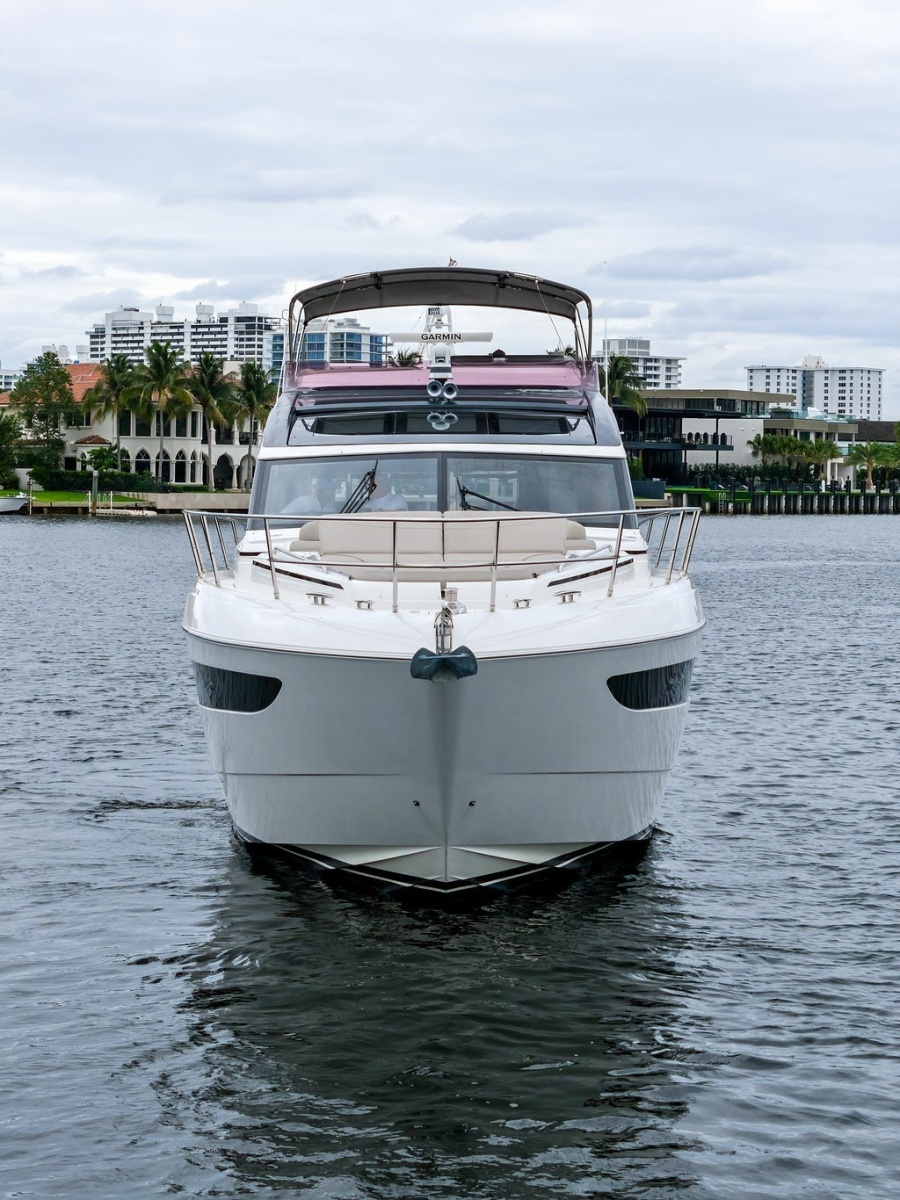 2020 Princess S62 Sportbridge