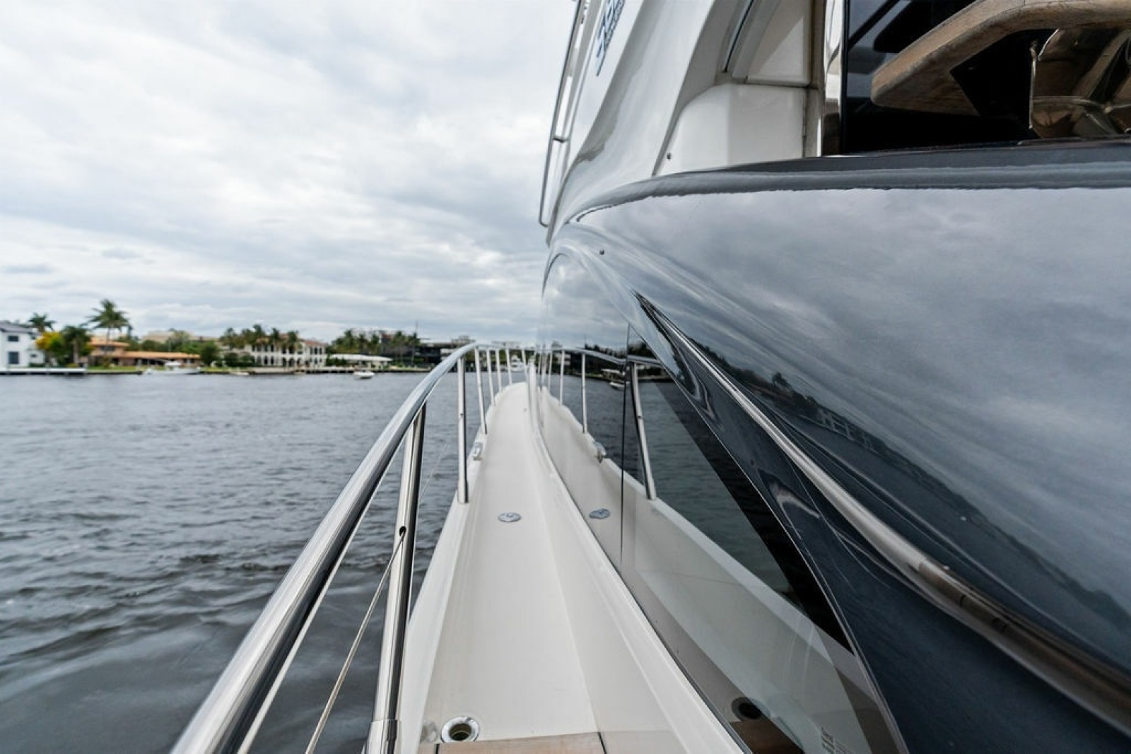 2020 Princess S62 Sportbridge