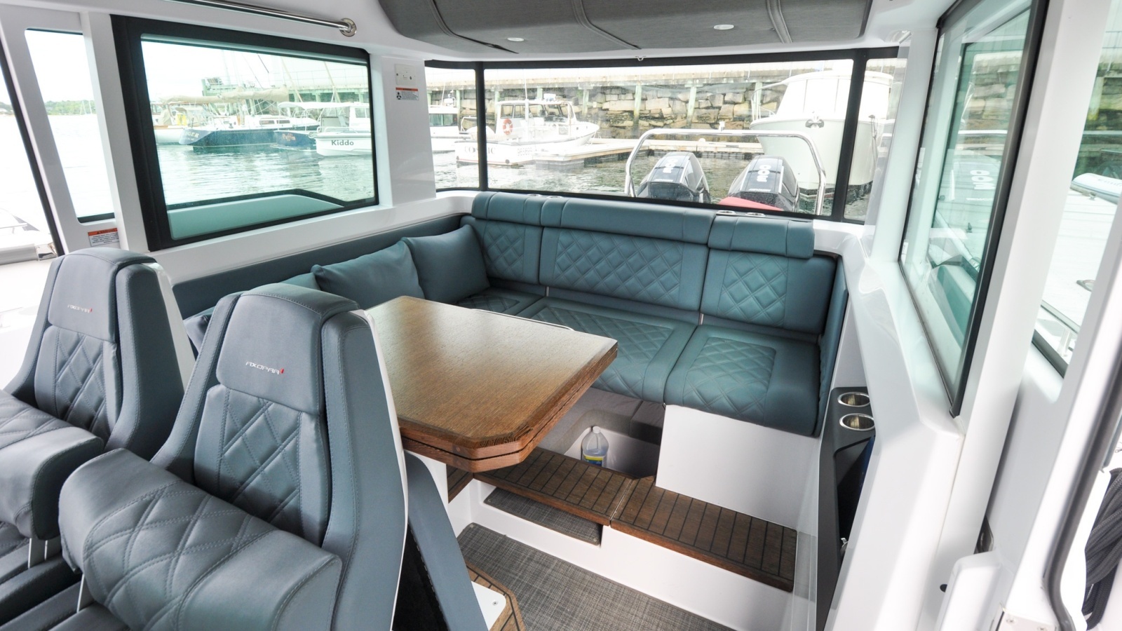 Axopar 37XC - Serenity Bound