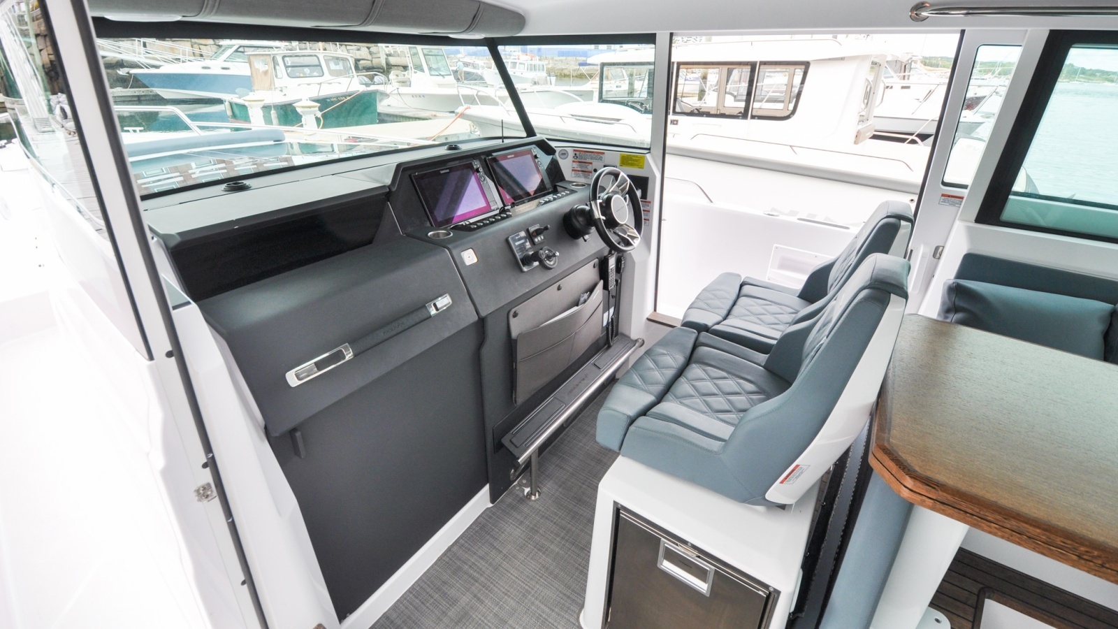 Axopar 37XC - Serenity Bound