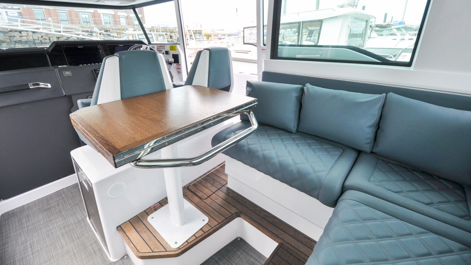 Axopar 37XC - Serenity Bound