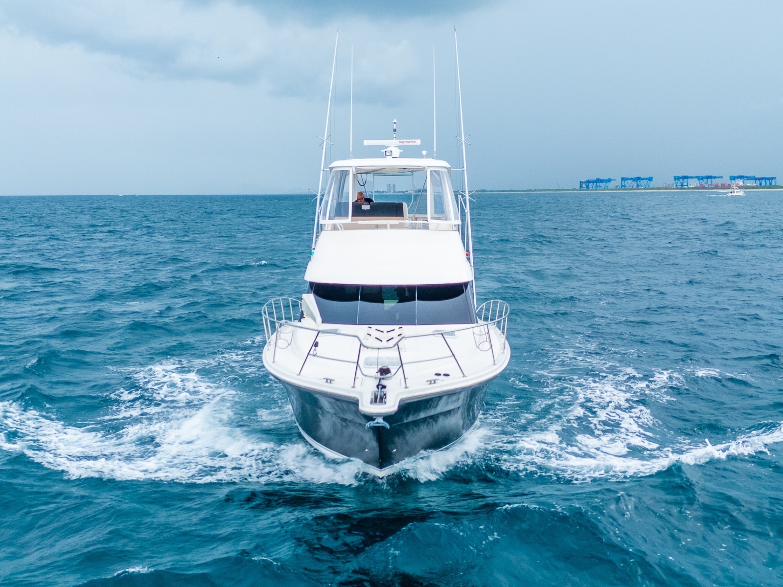 2011 Riviera 43 Open Flybridge