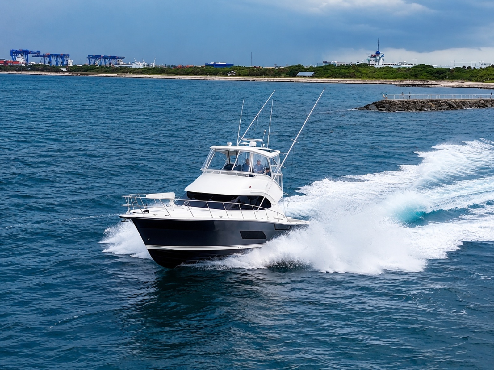 2011 Riviera 43 Open Flybridge