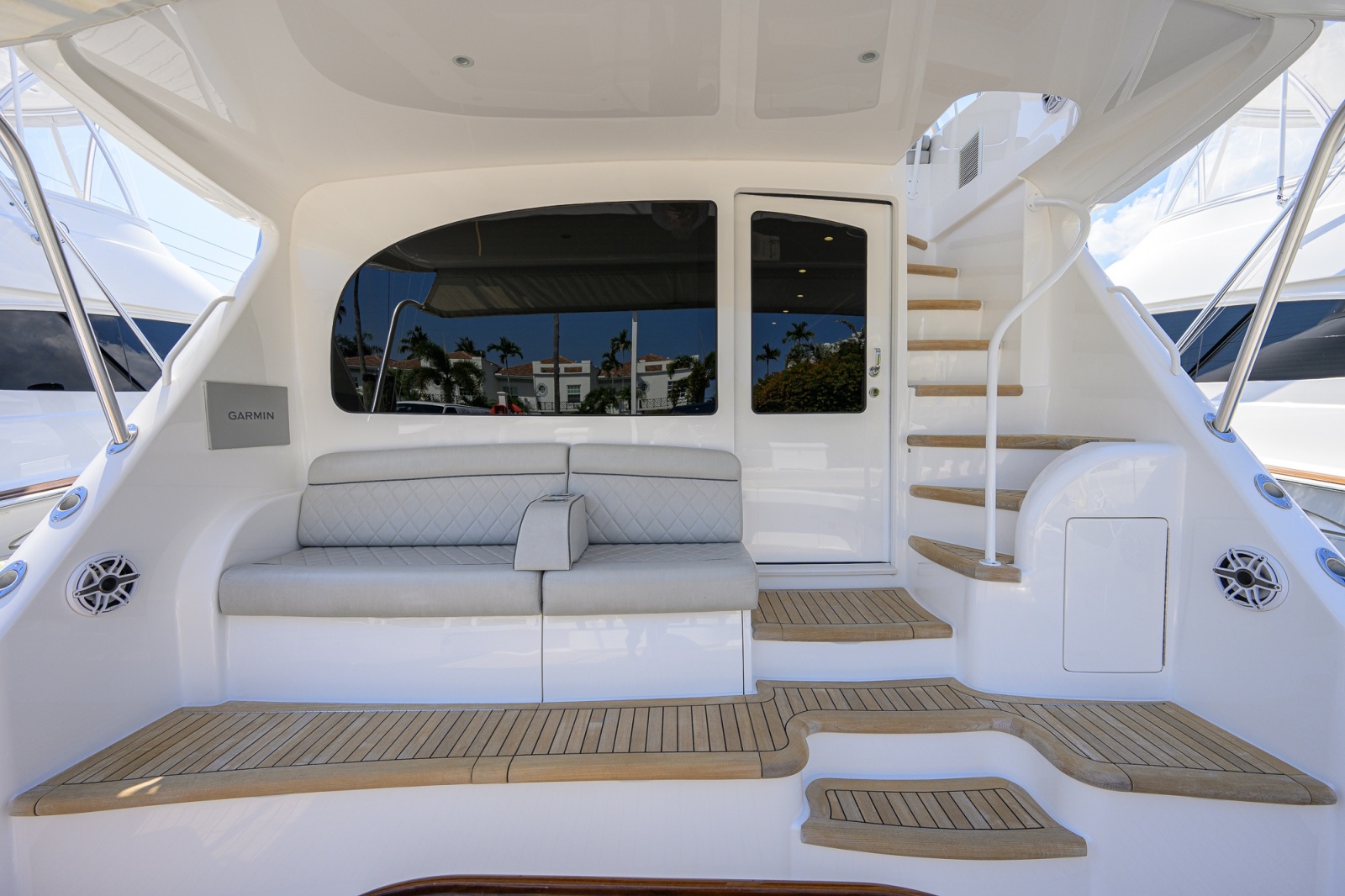 2021 Viking 58 Convertible — 58 Viking - Cockpit