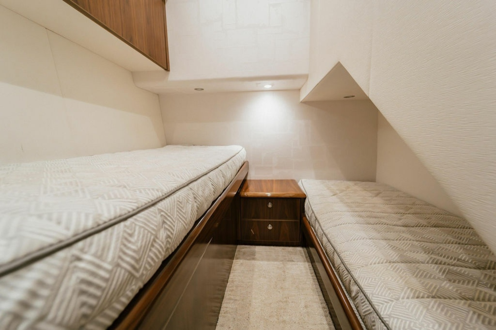 58 Viking - Guest Stateroom