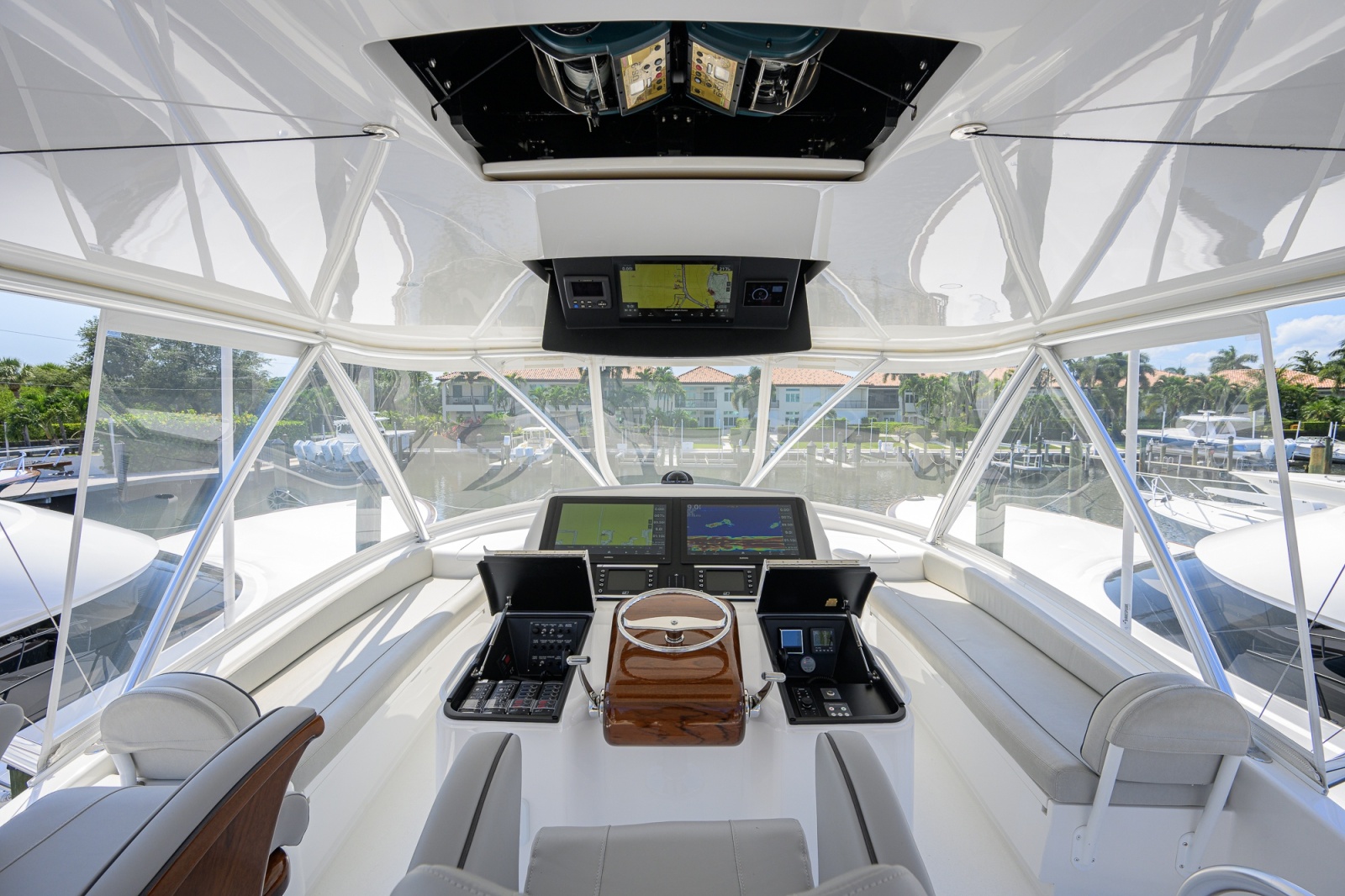 2021 Viking 58 Convertible — 58 Viking - Flybridge
