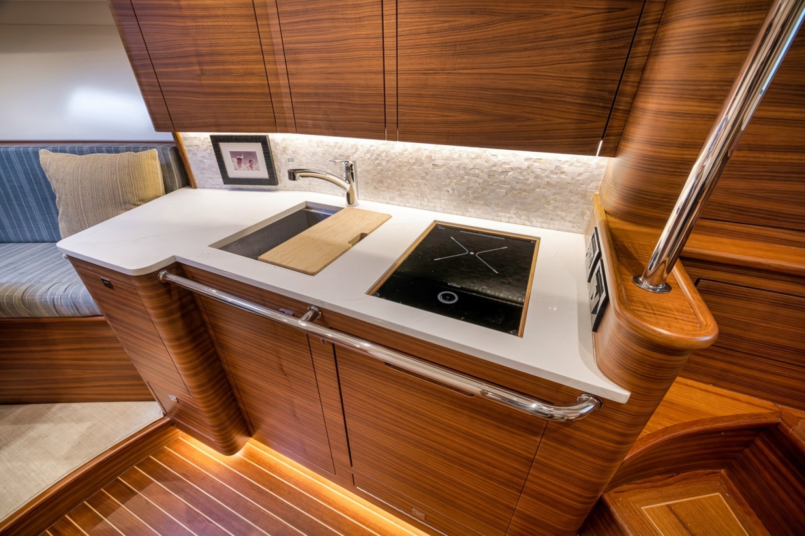 2024 Xcelerator Boatworks 40 Express