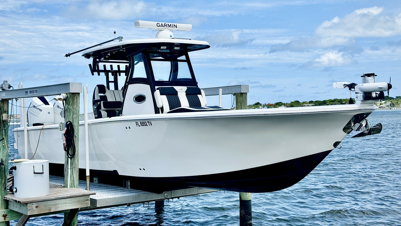 31ft Tidewater Yacht For Sale