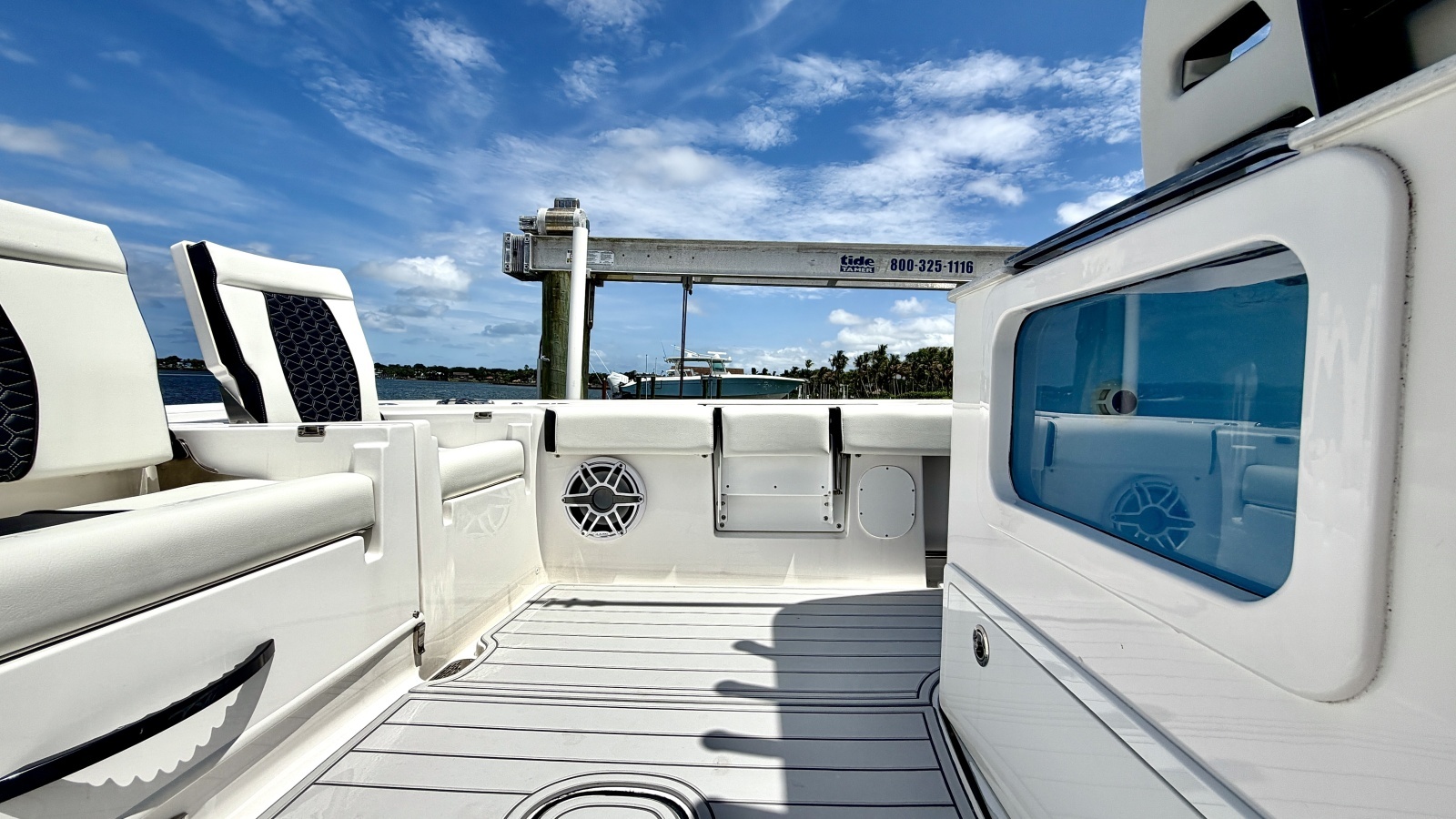 31ft Tidewater Yacht For Sale