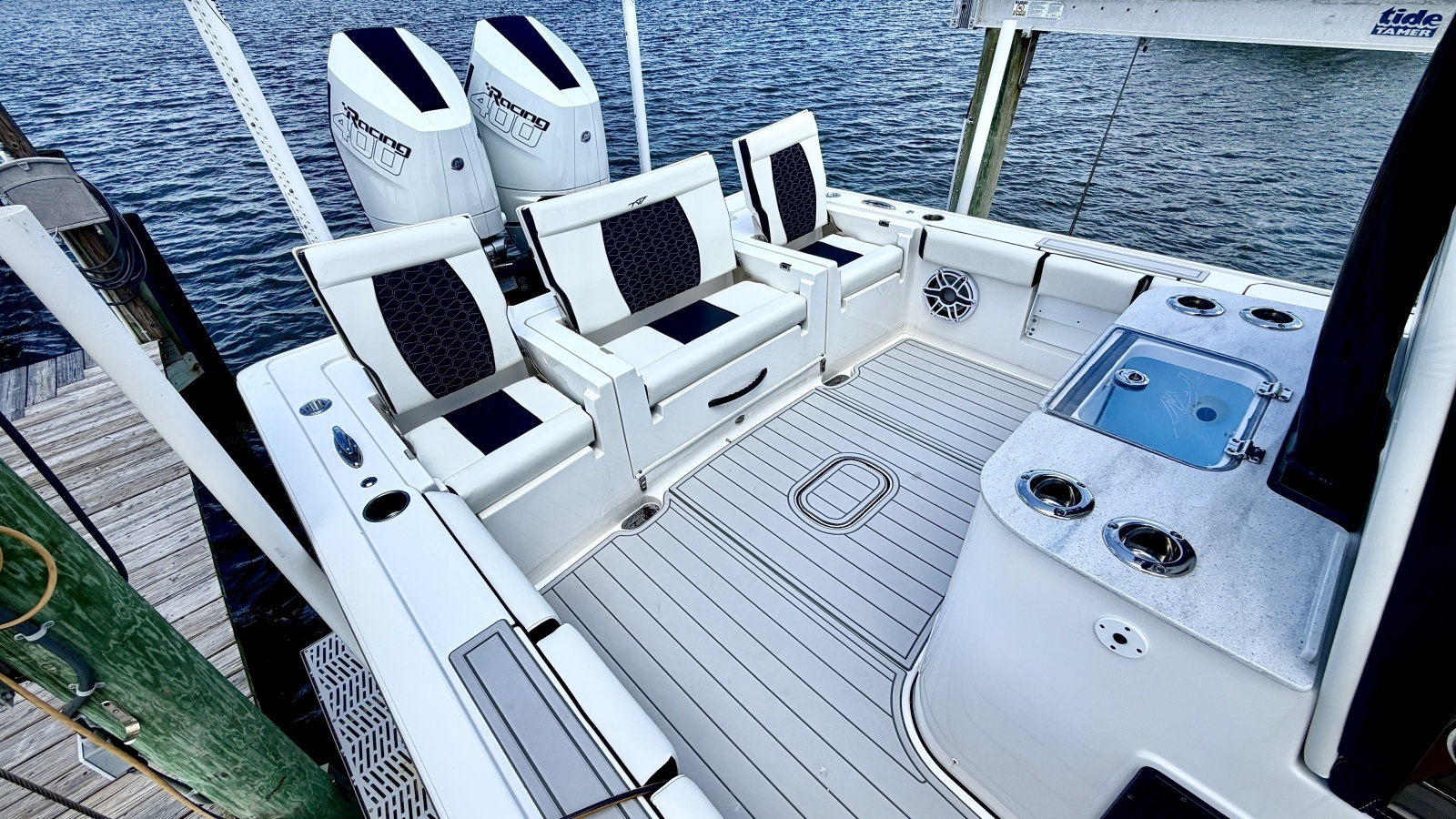 31ft Tidewater Yacht For Sale