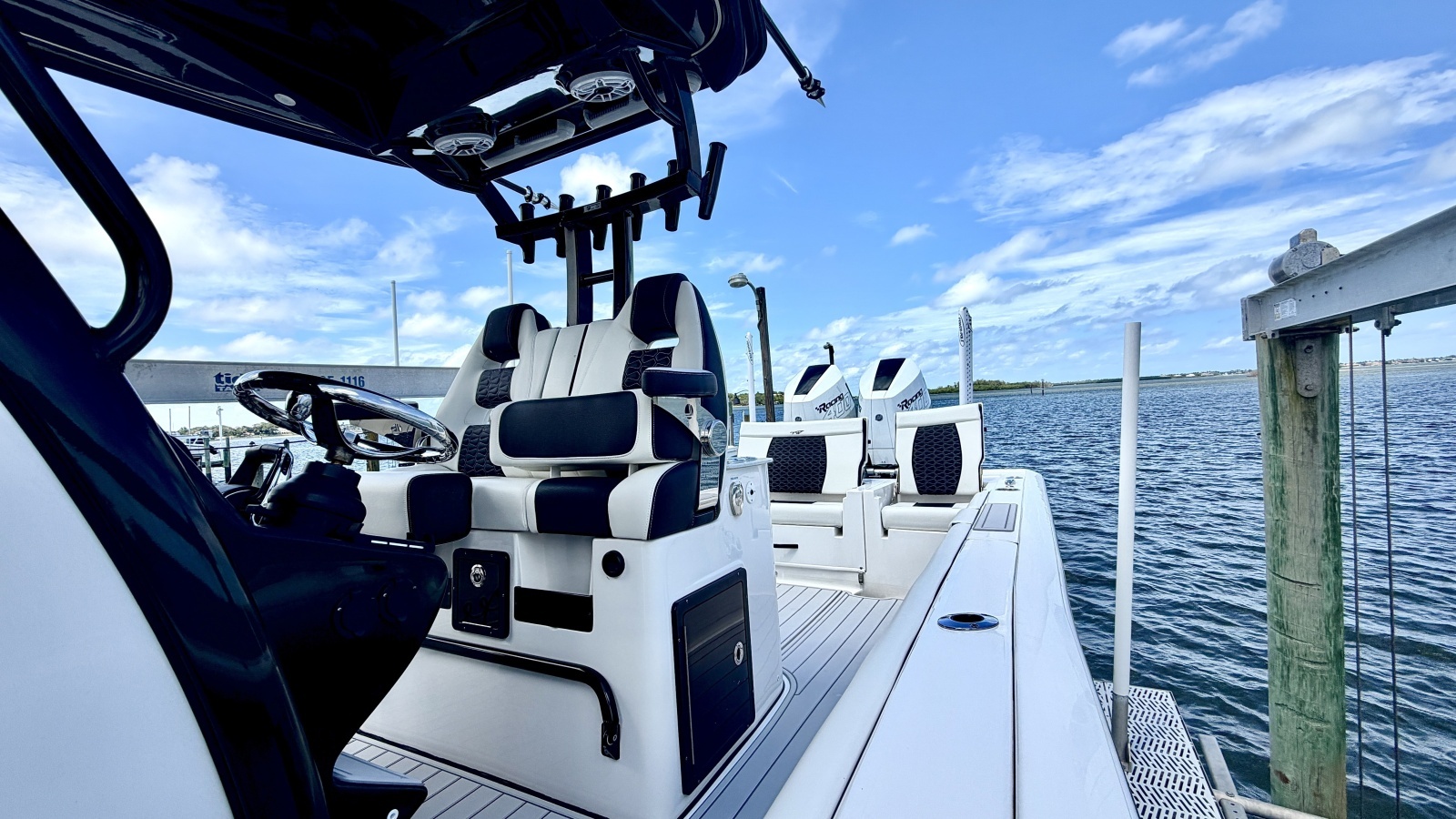 31ft Tidewater Yacht For Sale