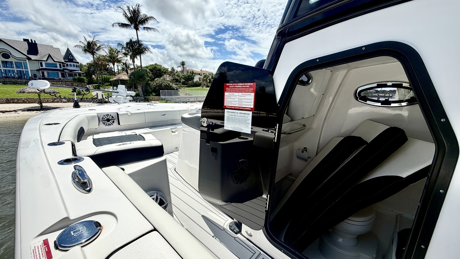 31ft Tidewater Yacht For Sale