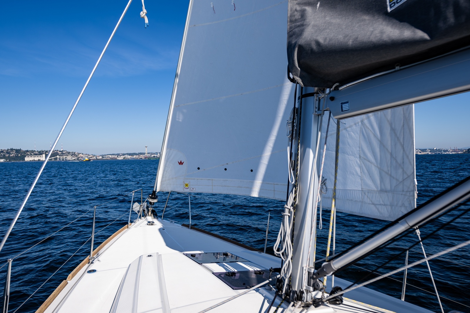 2021 Beneteau Oceanis 38.1