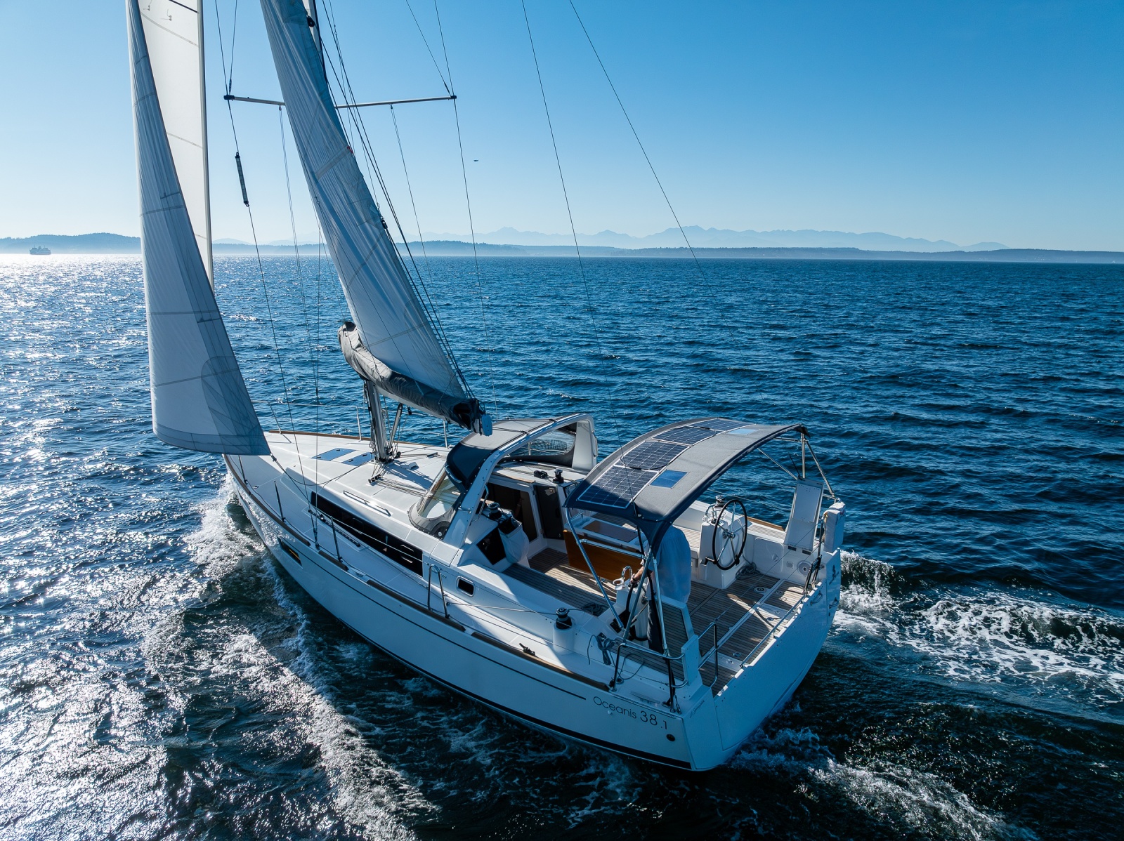 2021 Beneteau Oceanis 38.1