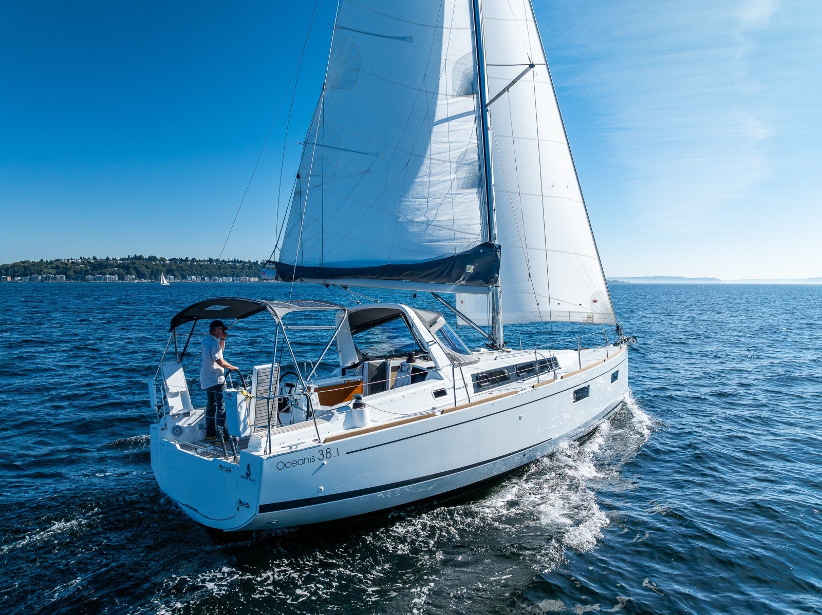 2021 Beneteau Oceanis 38.1