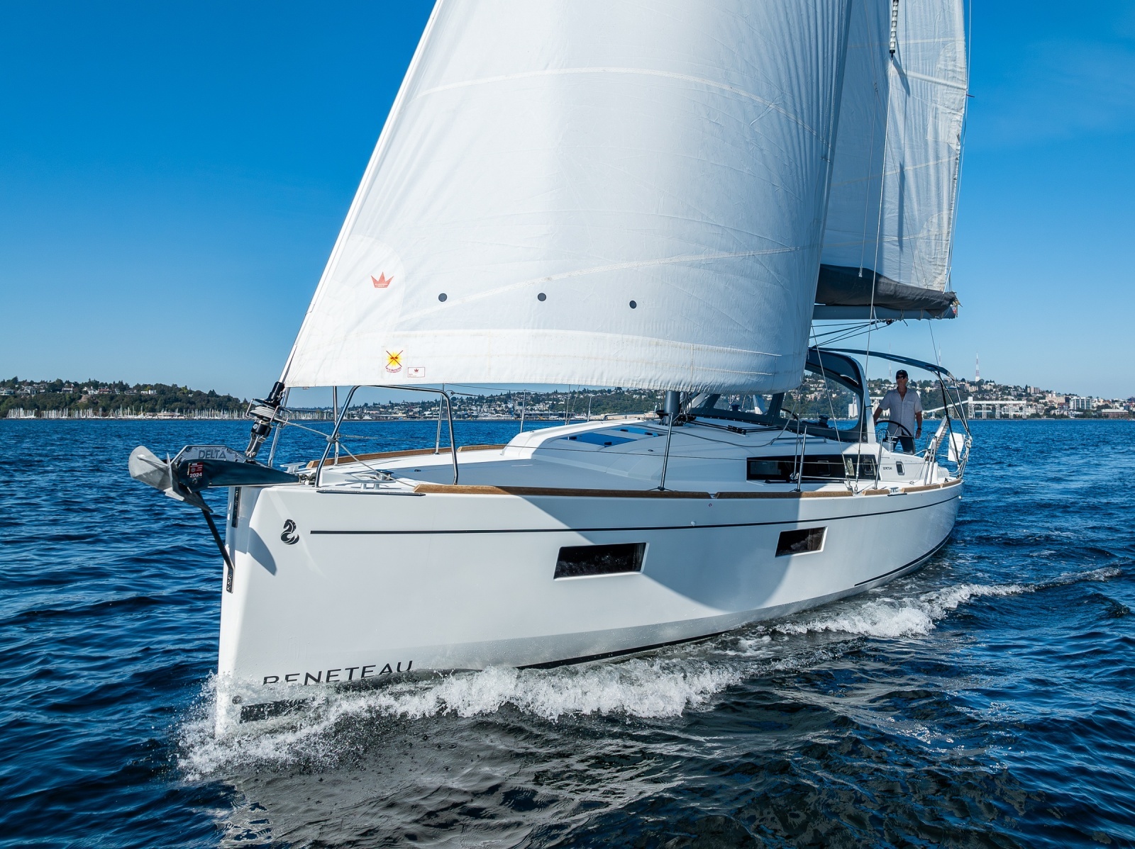 2021 Beneteau Oceanis 38.1