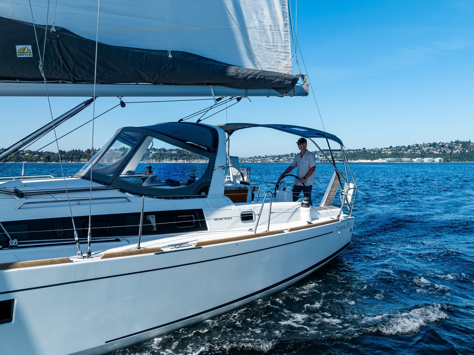 2021 Beneteau Oceanis 38.1