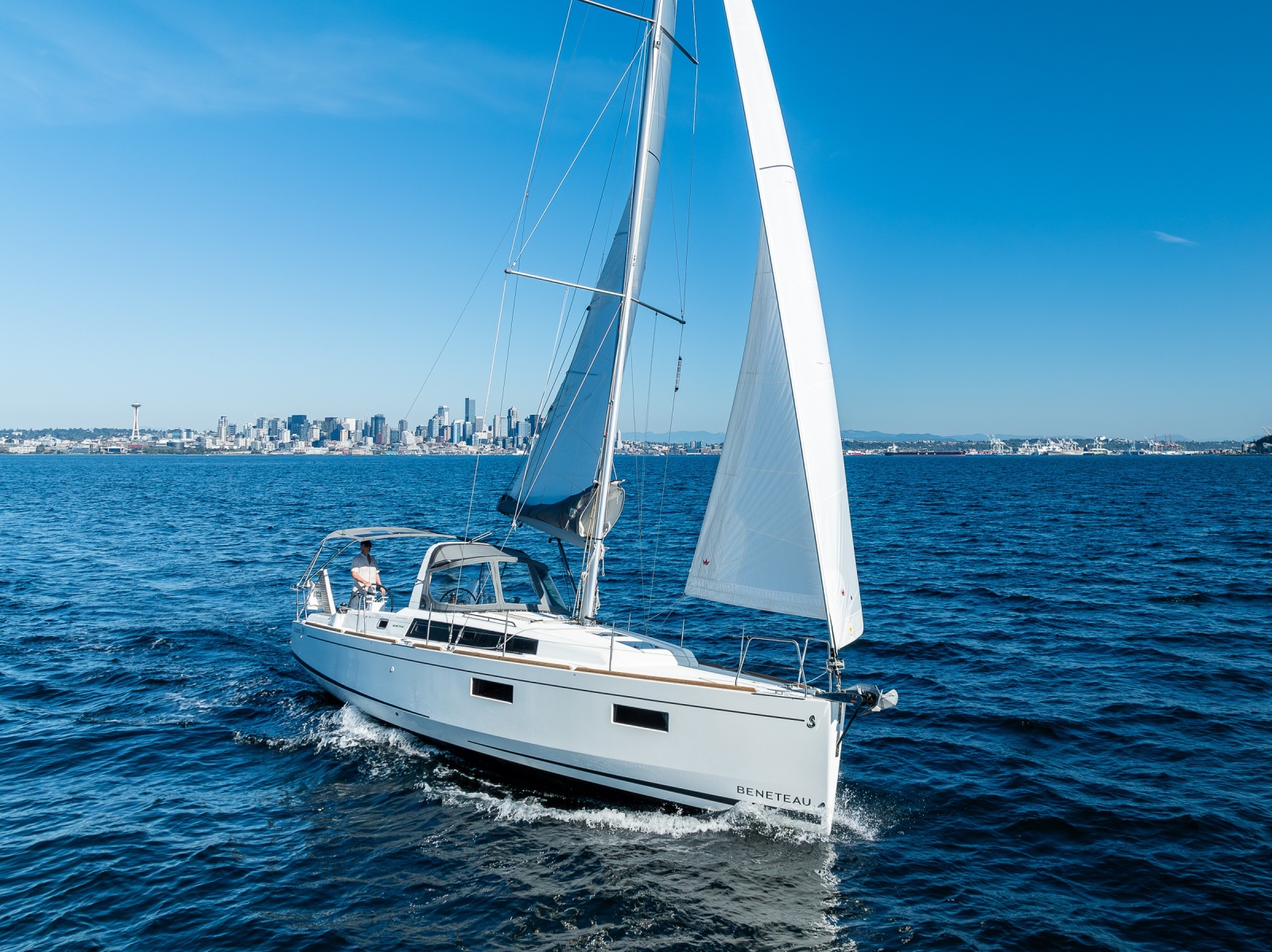 2021 Beneteau Oceanis 38.1