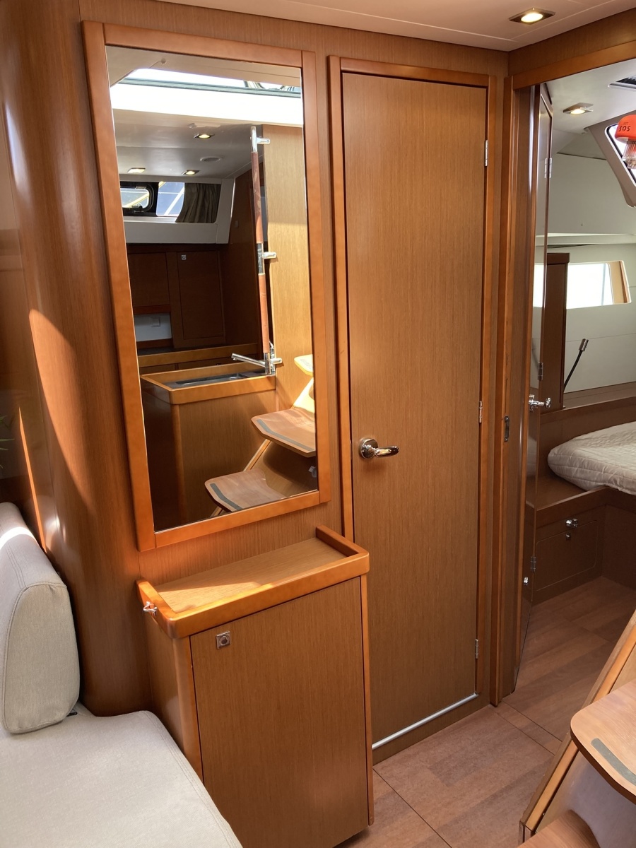 2018 Beneteau Oceanis 48