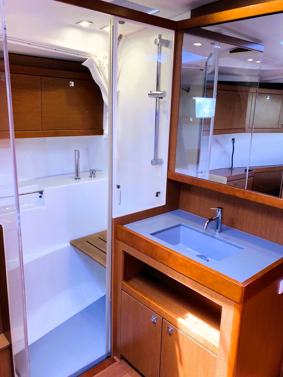 2018 Beneteau Oceanis 48
