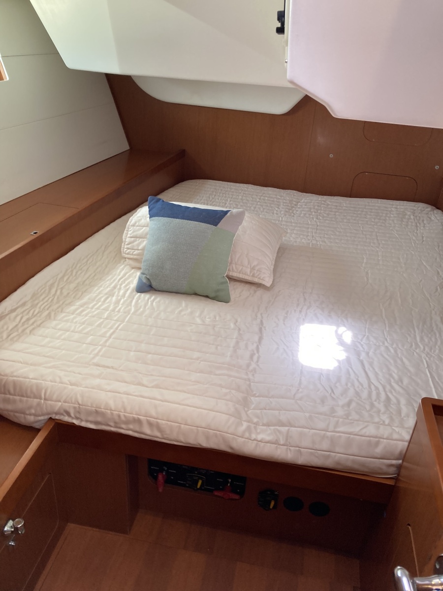 2018 Beneteau Oceanis 48