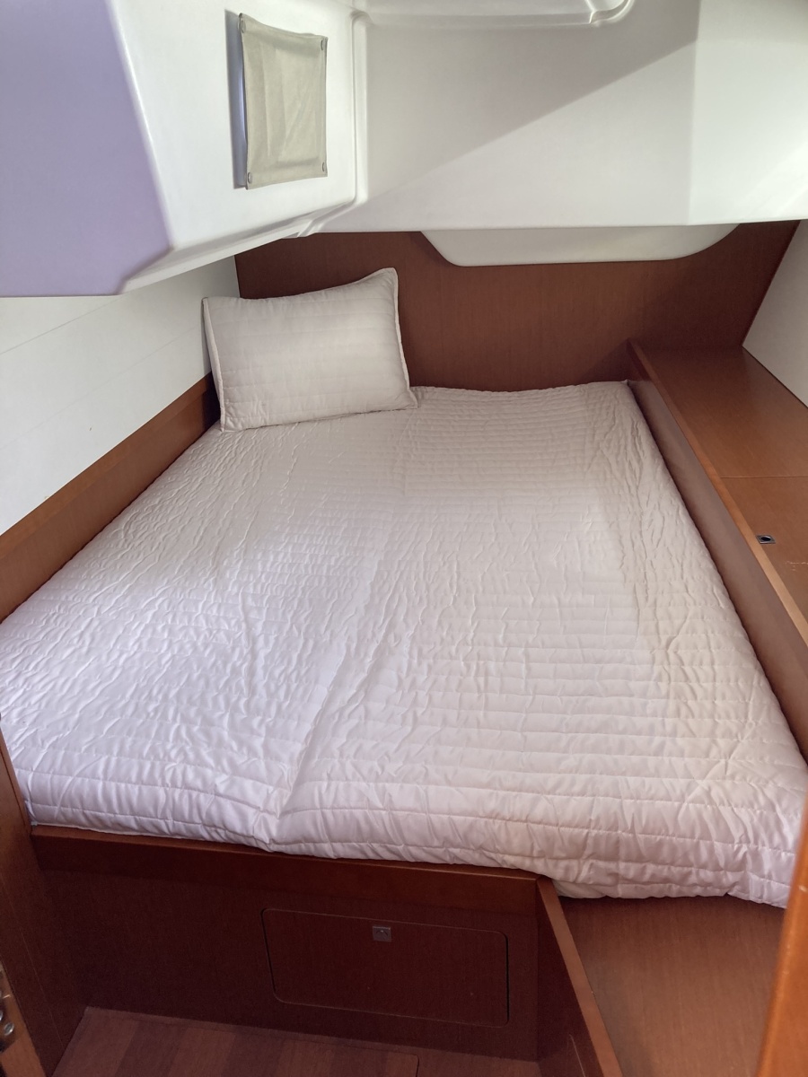 2018 Beneteau Oceanis 48