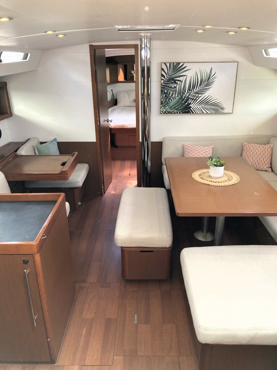 2018 Beneteau Oceanis 48
