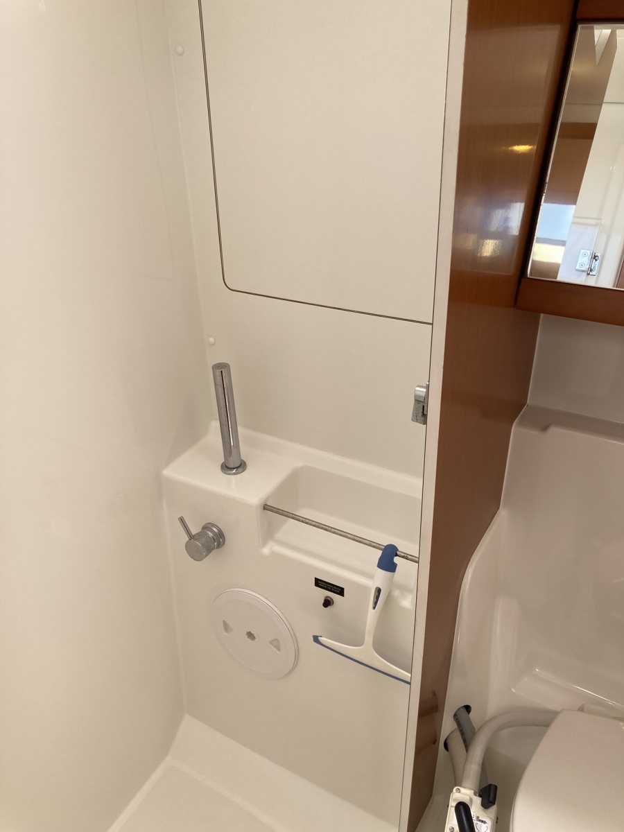 2018 Beneteau Oceanis 48