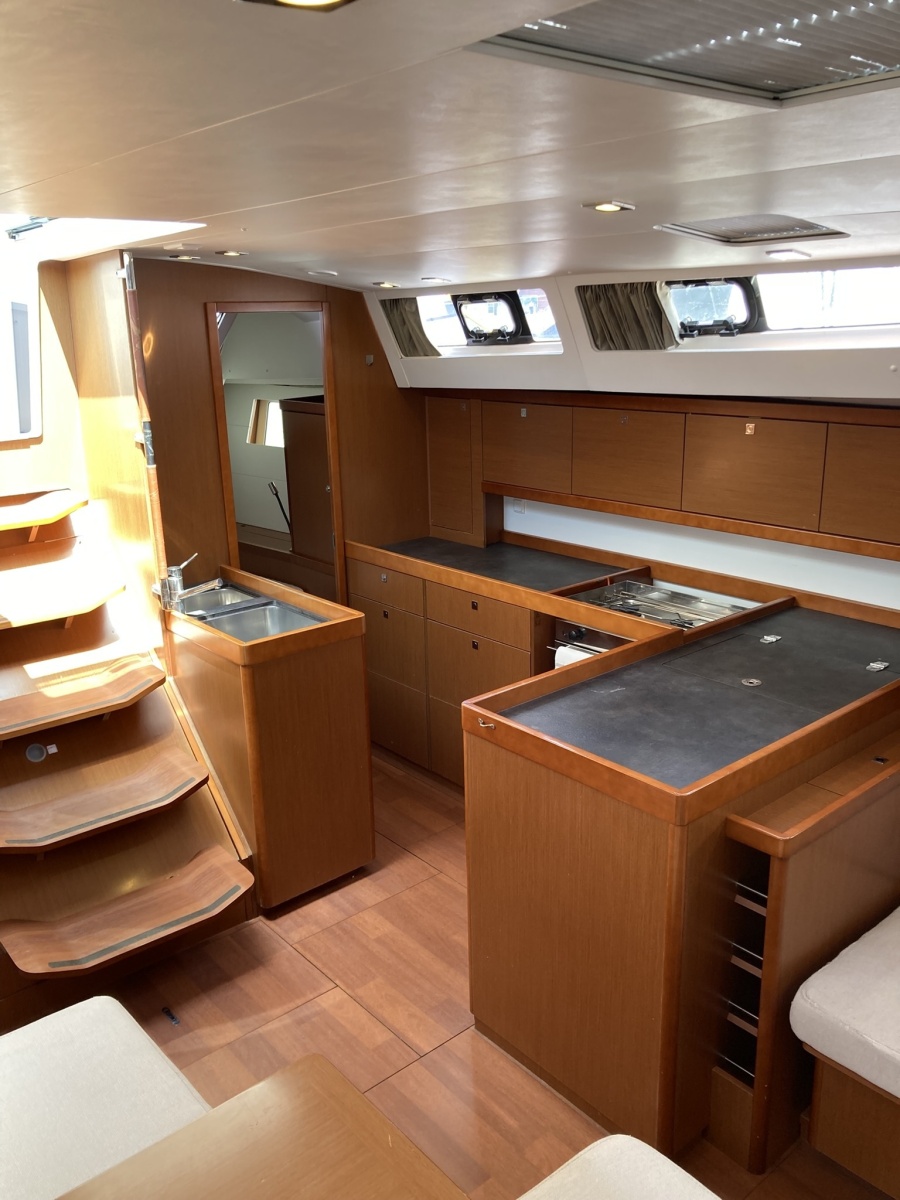 2018 Beneteau Oceanis 48