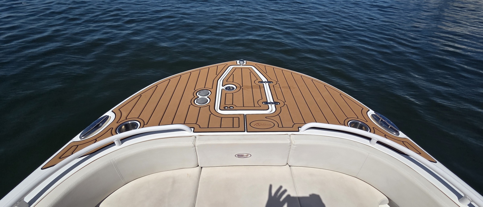 2021 Sea Hunt Escape 27 Center Console