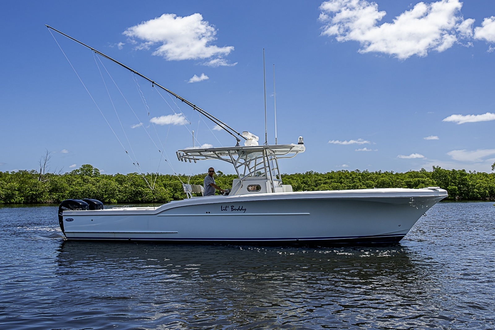 LIL BUDDY 34ft Buddy Davis Yacht For Sale