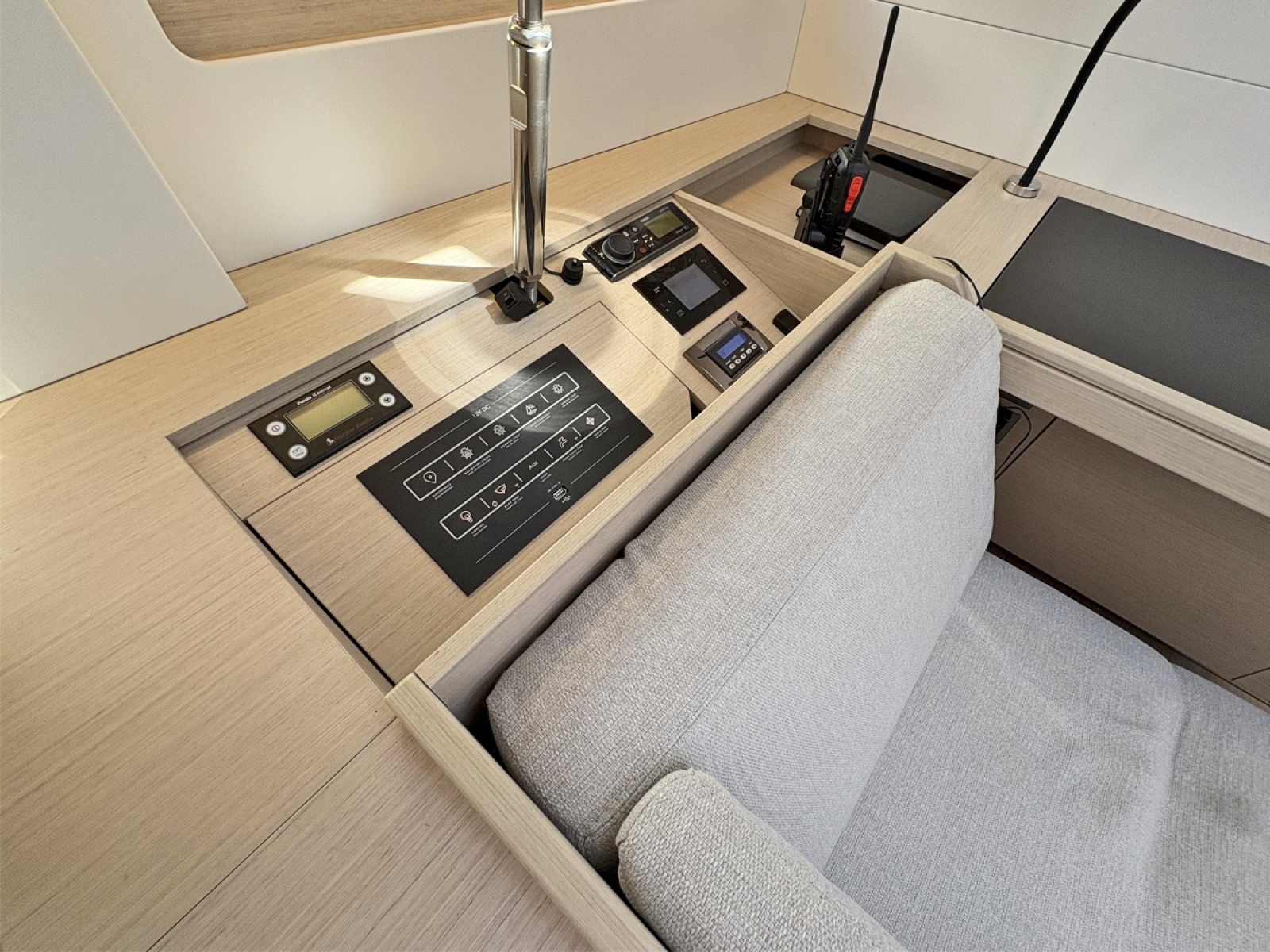 2020 Beneteau Oceanis 51.1