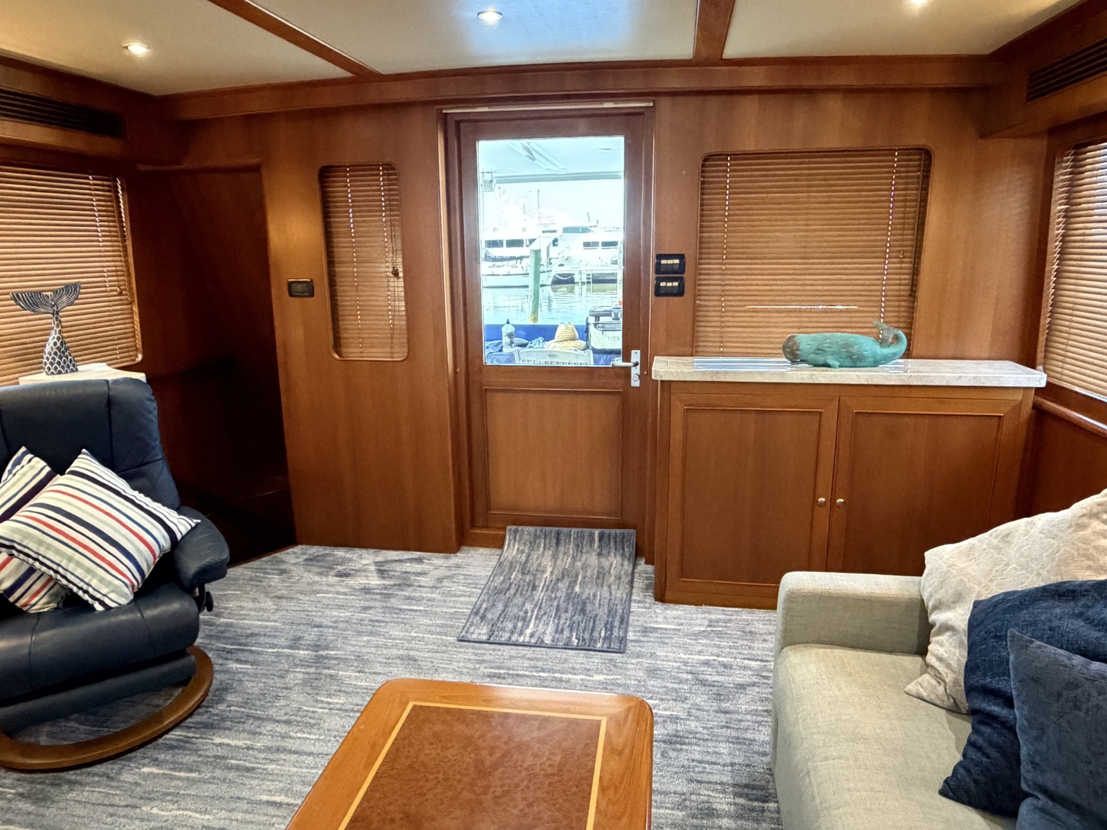 Alaskan 70 OHANA - Salon